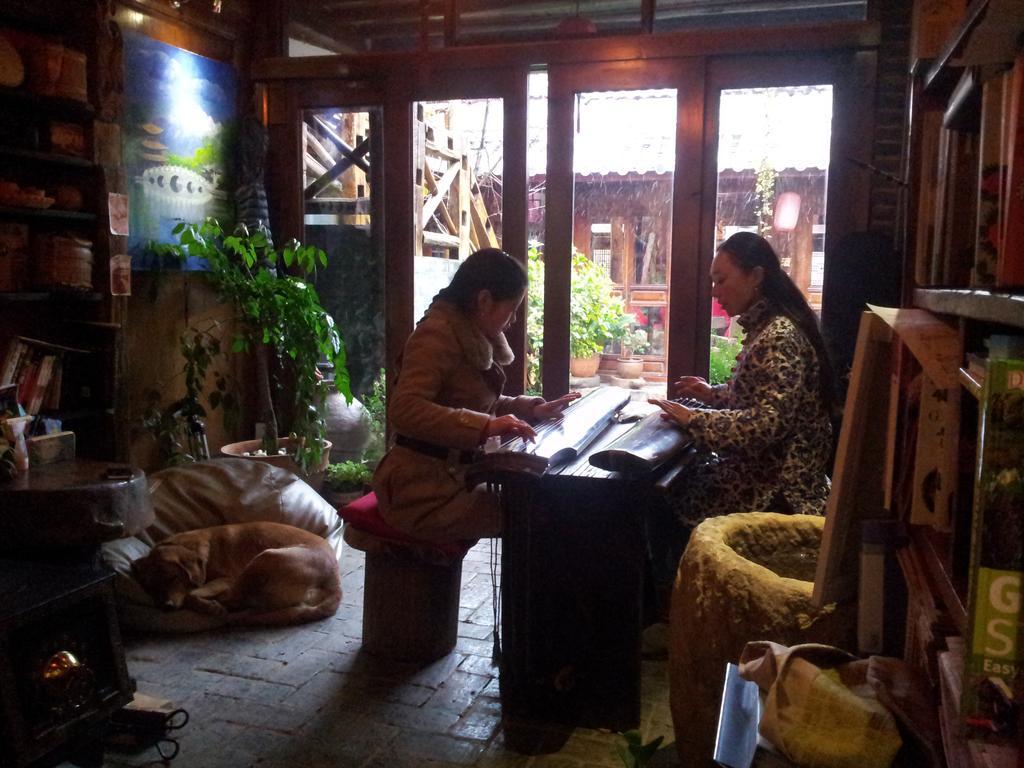 Lazy Tiger Inn Lijiang  Extérieur photo